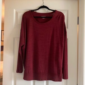 LB thin burgundy sweater size 18/20